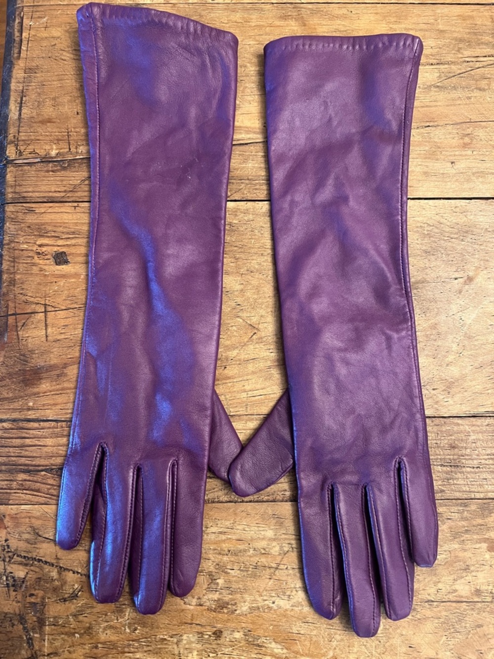 MaxMara Long Purple Leather Gloves